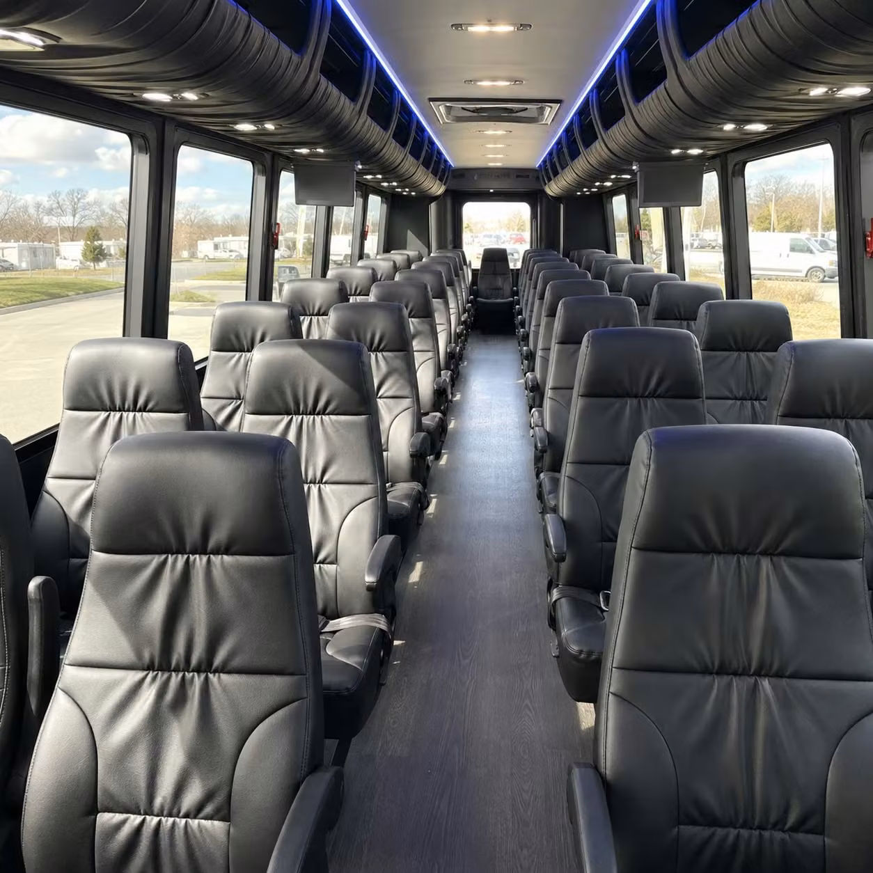minibus rentals for smaller west covina classroom groups and club trips
